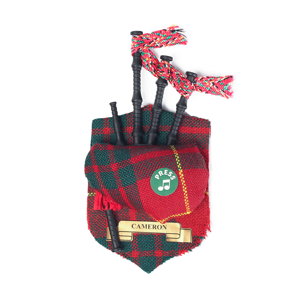 Clan Musical Bagpipe Magnet Cameron