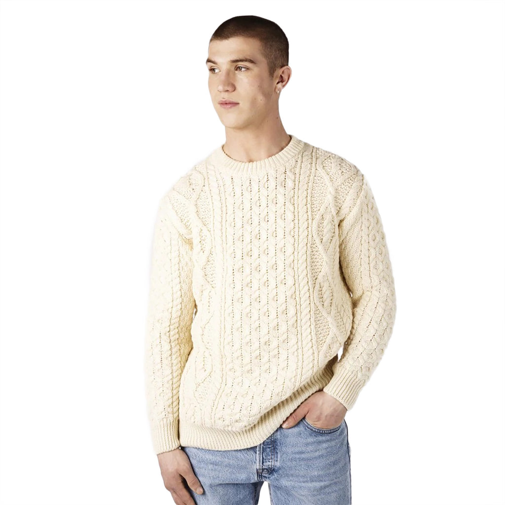 Gents Fearnog Aran Crew Neck Sweater Natural