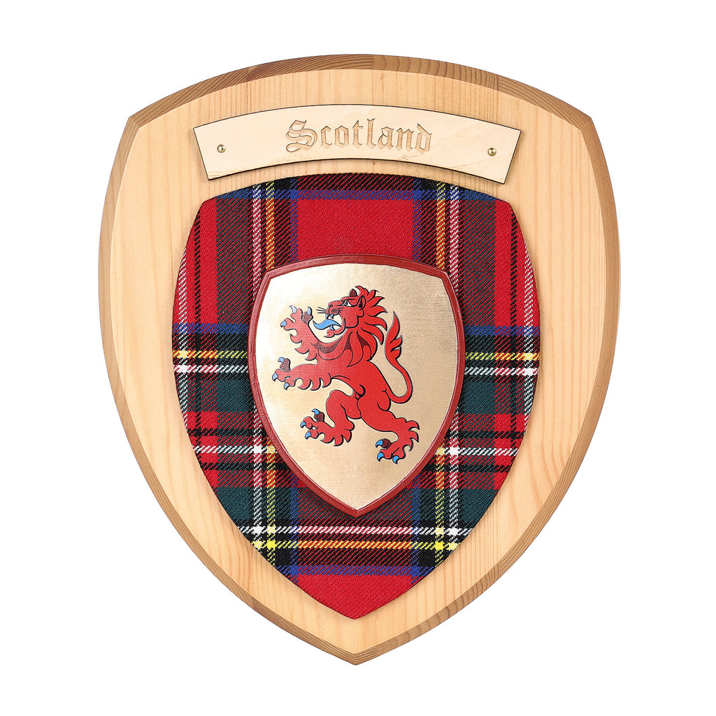 Clan Wall Plaque Lion Rampant Shield